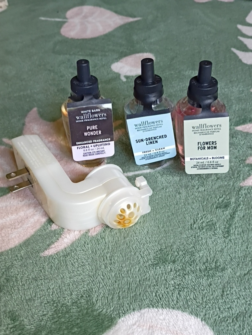Wallflowers Plug-In Fragrance Starter with 3 Refill Bottles - White